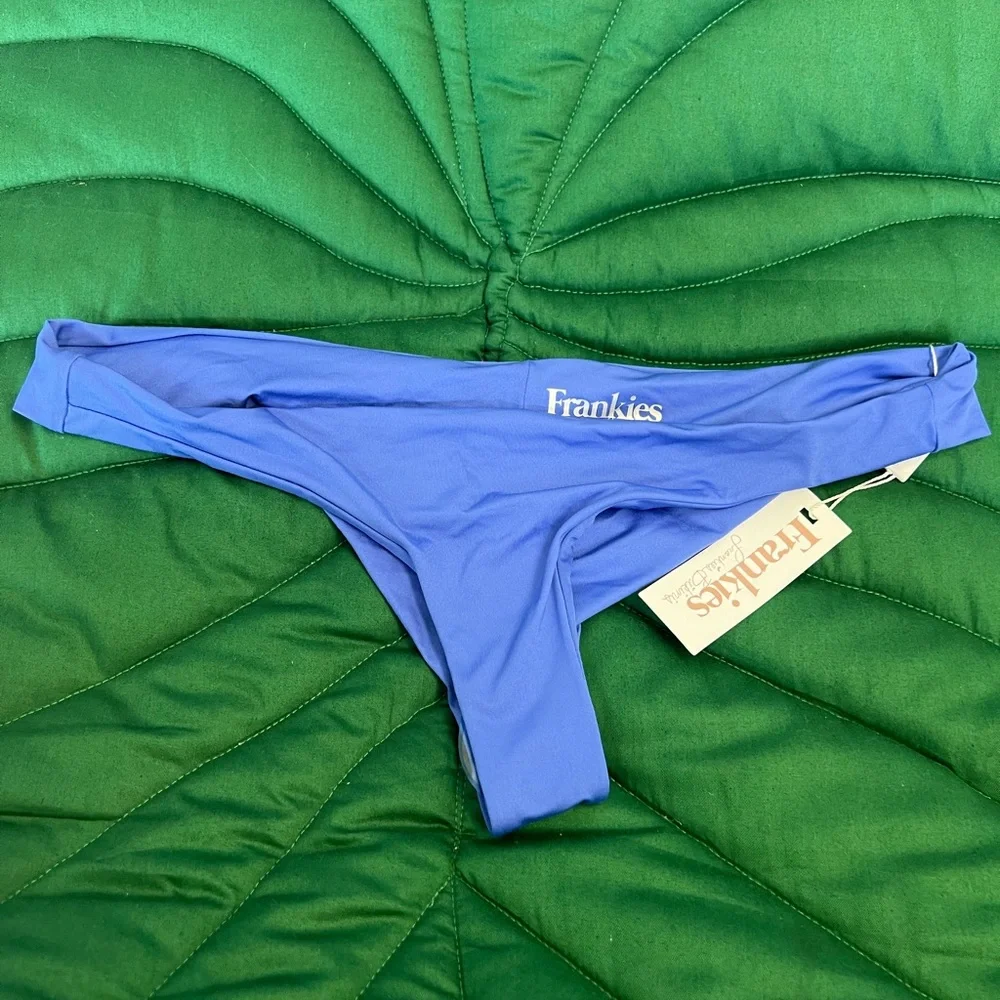 NWT Frankie’s bikinis Marina bikini bottom. Periwinkle. Size L.